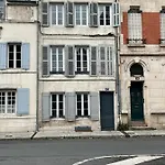 L'appart Sur Jardin 42m2 Tres Calme Lägenhet *
