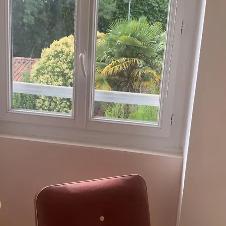 Lägenhet L'appart Sur Jardin 42m2 Tres Calme