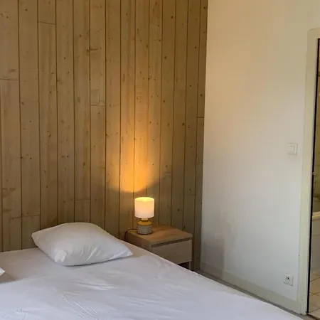 L'appart Sur Jardin 42m2 Tres Calme La Rochelle (Charente-Maritime)