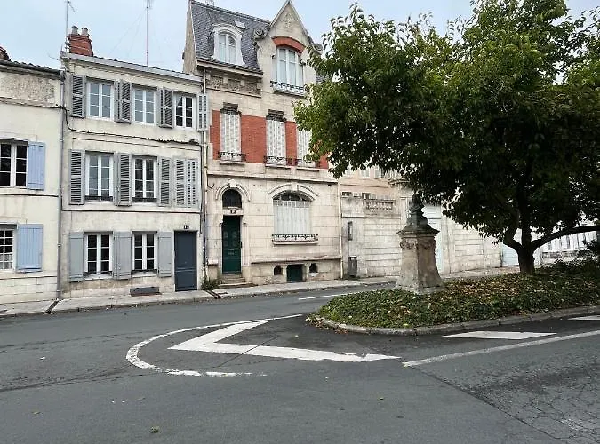 L'appart Sur Jardin 42m2 Tres Calme *